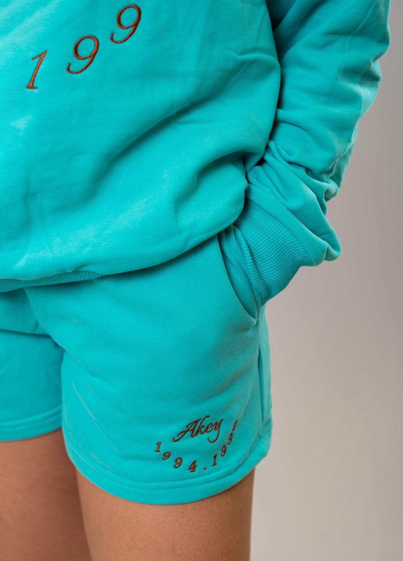 199X SET | Women's Quarter Zip Sweatshirt & Shorts Set – AKEYoriginal
